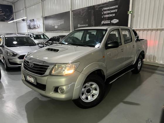 TOYOTA HILUX 3.0 SR 4X4 CD 16V TURBO INTERCOOLER DIESEL 4P MANUAL